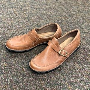 Magellan Leather Shoes